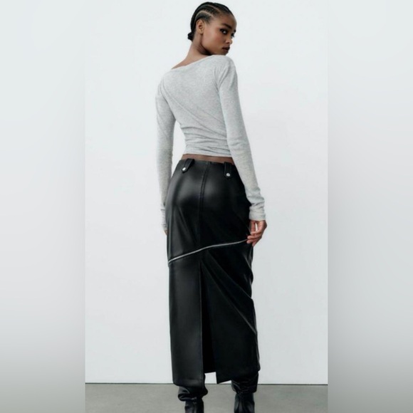 Zara 2 IN 1 DETACHABLE FAUX LEATHER MIDI SKIRT. Black. Size XS. New with Tags. - Picture 7 of 12